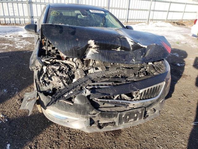 2019 BUICK REGAL ESSE W04GR6SX5K1043824