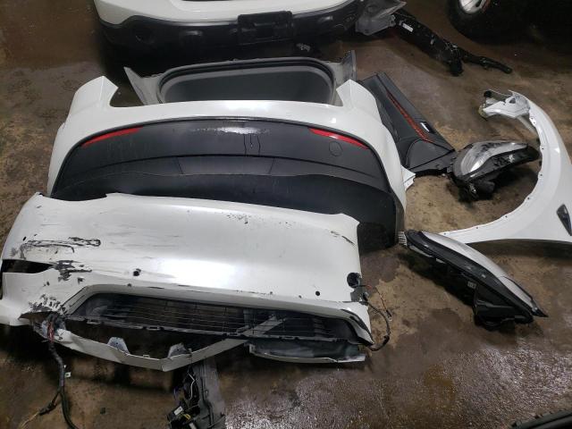 2021 TESLA MODEL Y 5YJYGDEE1MF120987