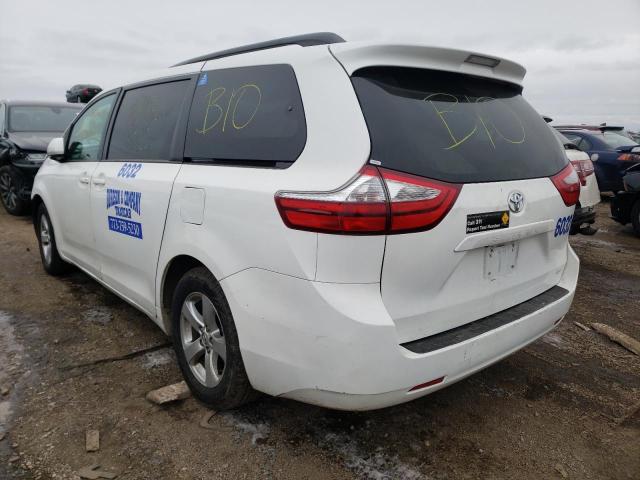 5TDKZ3DC0HS836758 Toyota Sienna Le 2017. Фото: 2