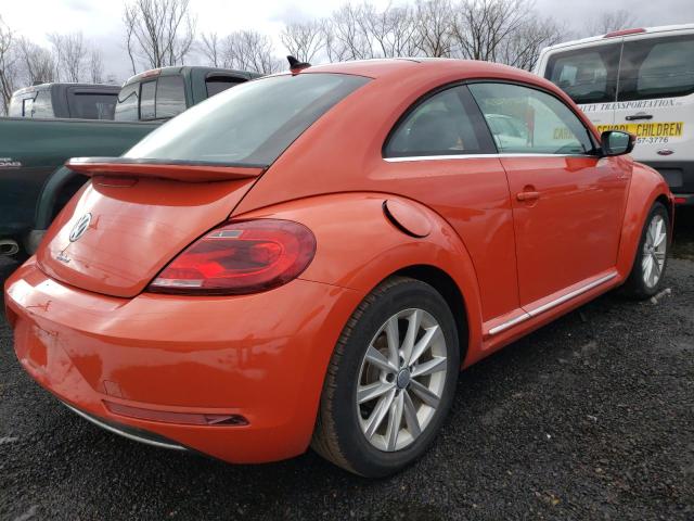 2018 VOLKSWAGEN BEETLE SE 3VWJD7AT9JM728633