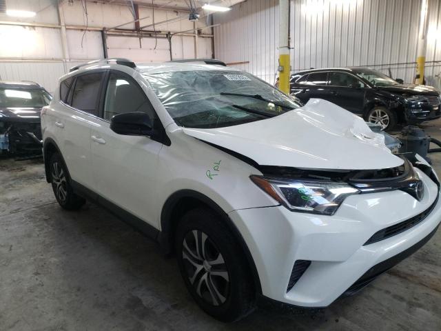 2017 TOYOTA RAV4 LE JTMBFREV4HJ147590