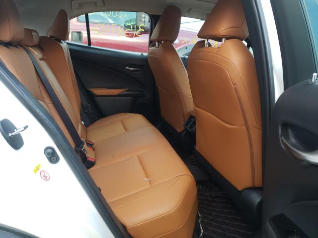 2019 LEXUS UX 200 JTHY3JBHXK2016490