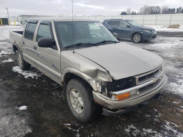 Salvage cars for sale from Copart Mcfarland, WI: 2004 Chevrolet S Truck S1
