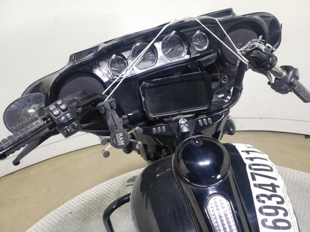 2019 HARLEY-DAVIDSON FLHXS 1HD1KRP15KB685118