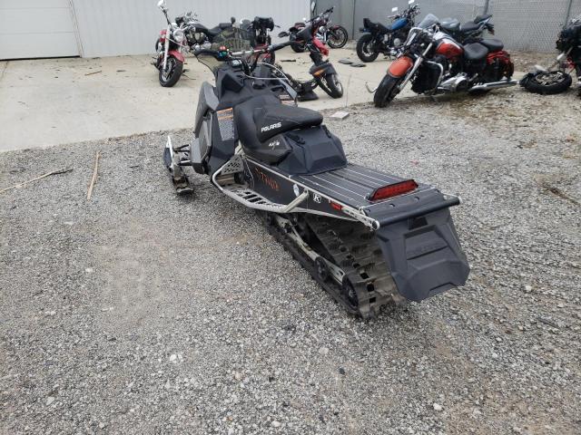 2018 POLARIS 800 SWITCH - Right Front View