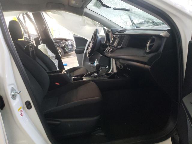 2017 TOYOTA RAV4 LE JTMBFREV4HJ147590