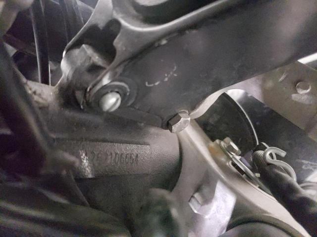 2006 SUZUKI GSX-R750 K JS1GR7KA262106654