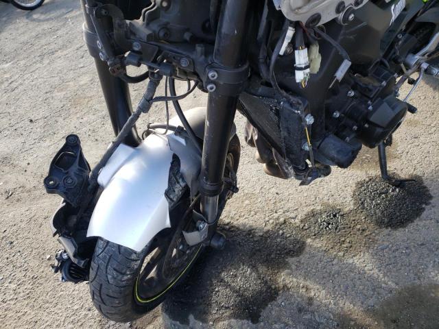 2017 YAMAHA FZ09 C JYARN53Y1HA000579