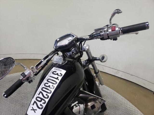 2010 HONDA VT1300 CX JH2SC6104AK000680