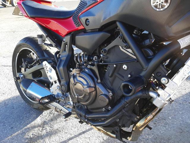 2017 YAMAHA FZ07 JYARM06E2HA013414
