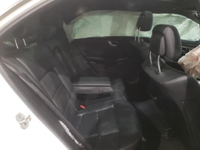 2016 MERCEDES-BENZ E 250 BLUE WDDHF9HB7GB269970