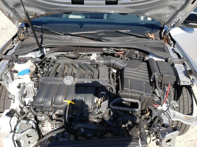 2018 VOLKSWAGEN PASSAT GT 1VWJM7A38JC035196