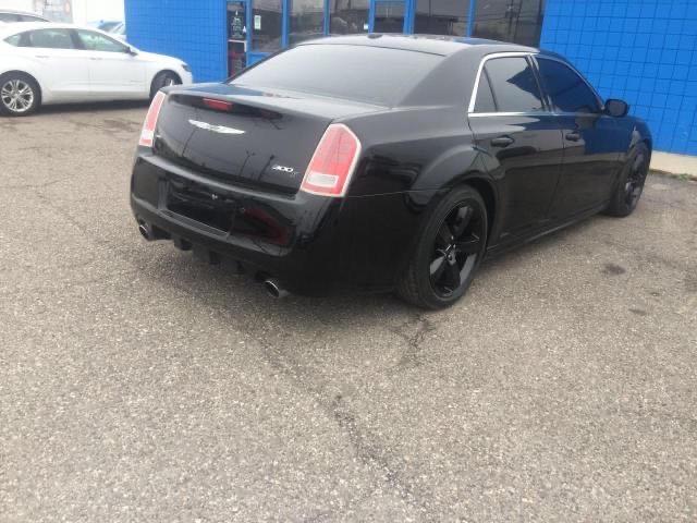 2014 CHRYSLER 300 SRT-8 2C3CCAFJ2EH119735
