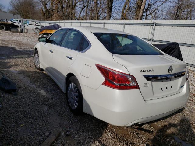 Image 3 of 2013 Nissan Altima salvage vehicle - Lot #31812062 at Copart