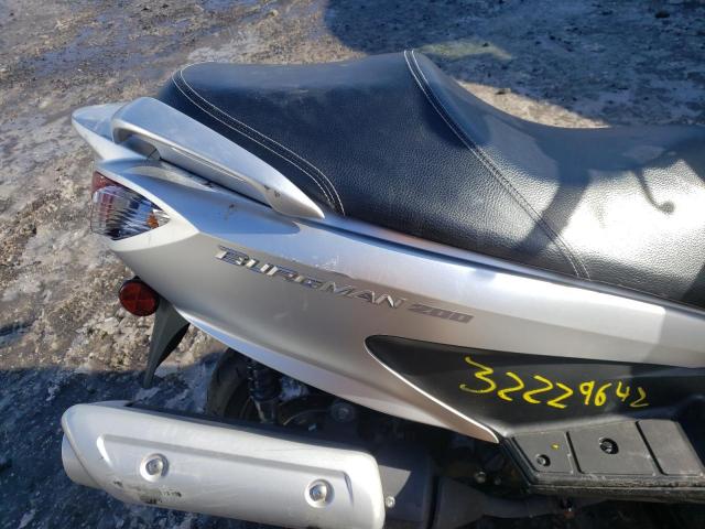 2018 SUZUKI UH200 MLCCH41A1J1600058