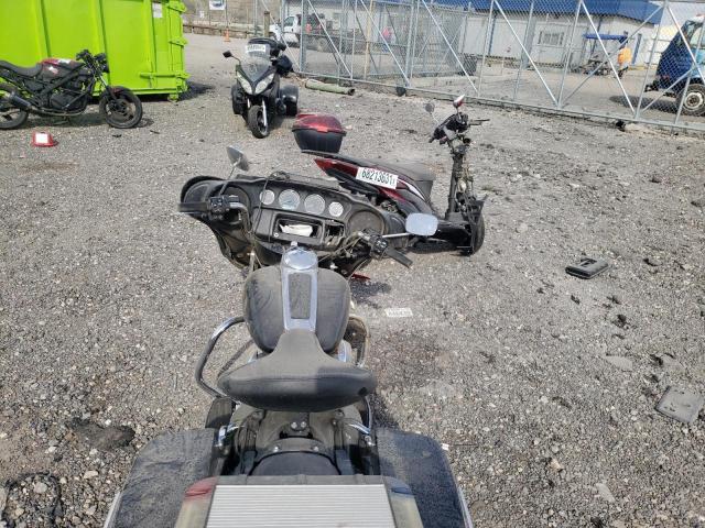 2016 HARLEY-DAVIDSON FLHTP POLI 1HD1FMM18GB652133