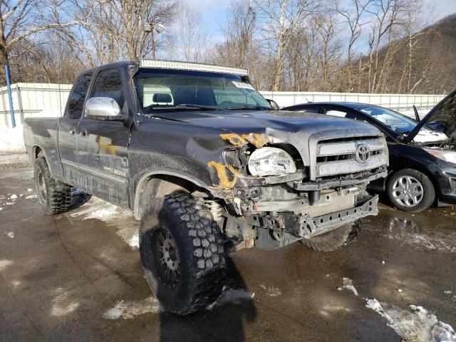 Salvage cars for sale from Copart Ellwood City, PA: 2003 Toyota Tundra ACC