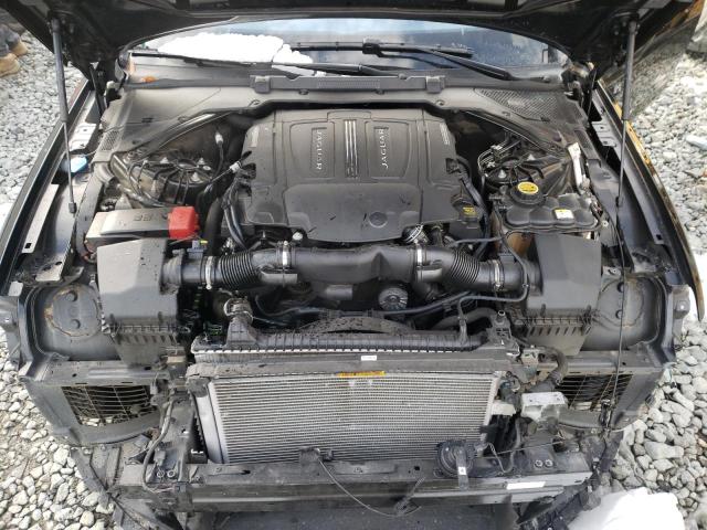 2017 JAGUAR XF PREMIUM SAJBD4BV8HCY35577