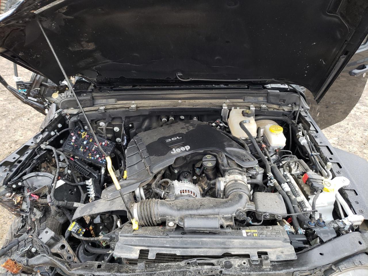 2019 Jeep Wrangler Unlimited Sport VIN: 1C4HJXDG0KW639172 Lot: 31805952