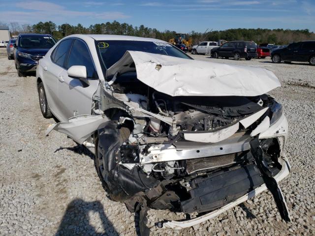 2018 TOYOTA CAMRY L AU 4T1B11HK9JU003423