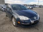 2010 VOLKSWAGEN  JETTA