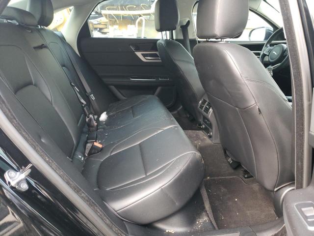 2017 JAGUAR XF PREMIUM SAJBD4BV8HCY35577