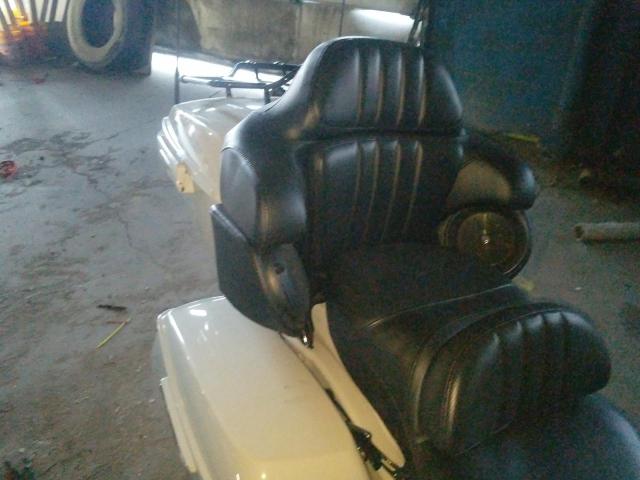 2020 HARLEY-DAVIDSON FLHTKSE 1HD1TEH14LB950326