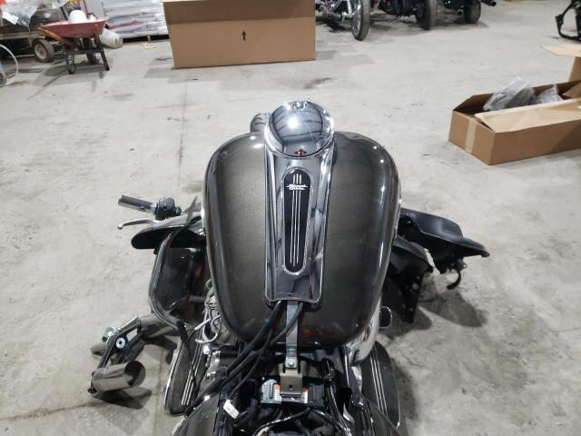 2021 HARLEY-DAVIDSON FLHX 1HD1KBC17MB627107