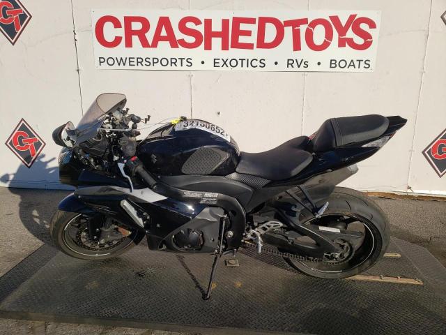 2014 SUZUKI GSX-R1000 JS1GT78A3E2101163