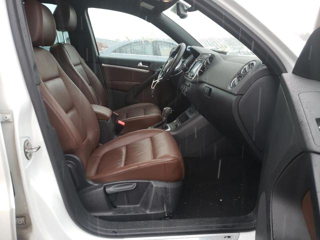 2017 VOLKSWAGEN TIGUAN HIG WVGLV7AX6HW503376