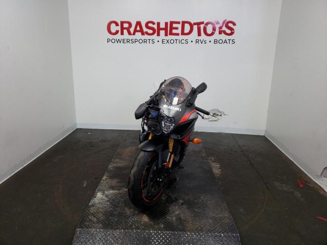 2021 SUZUKI GSX-R1000 JS1DM11H9M7100525