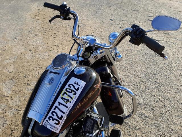 2011 HARLEY-DAVIDSON FLHR 1HD1FB41XBB646086