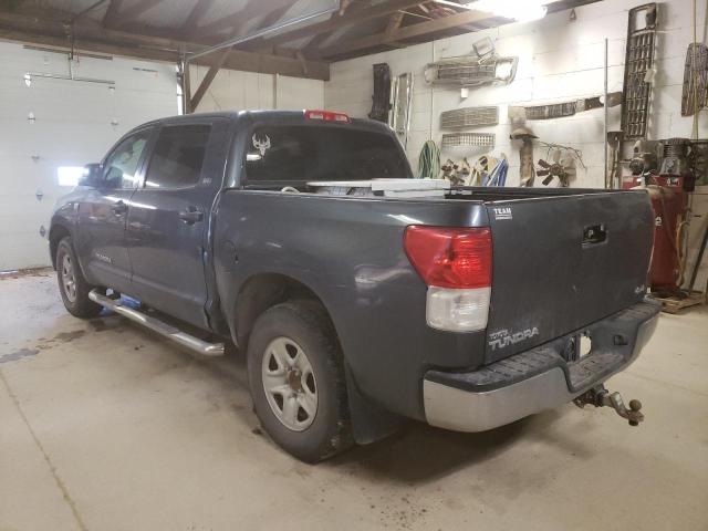 5TFDM5F1XAX002365 Toyota Tundra Cre 2010. Фото: 2
