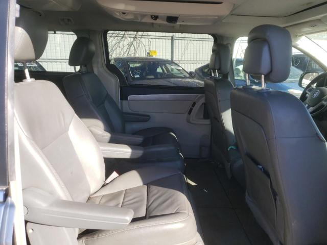 2011 VOLKSWAGEN ROUTAN SEL 2V4RW5DG4BR670059