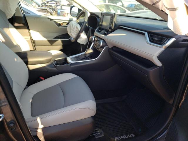 2019 TOYOTA RAV4 XLE P JTMA1RFV6KD029989