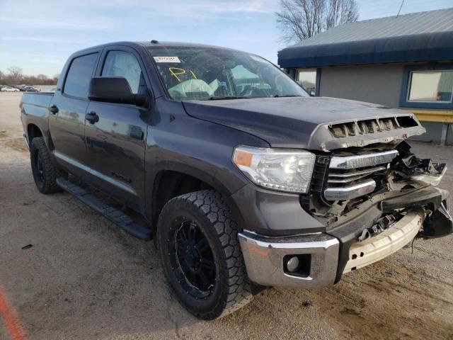 Salvage cars for sale from Copart Wichita, KS: 2016 Toyota Tundra CRE