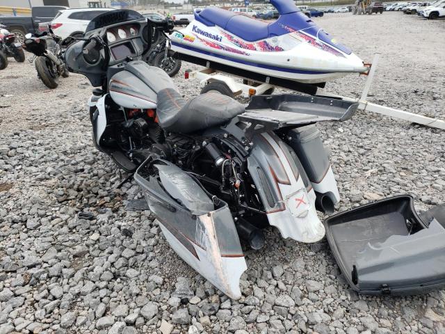 2020 HARLEY-DAVIDSON FLHX 1HD1KBC15LB632272