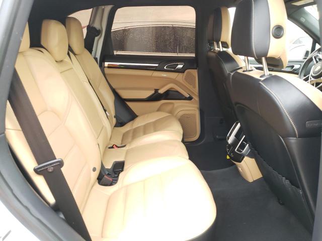 2016 PORSCHE CAYENNE SE - WP1AE2A29GLA63655