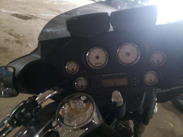 2007 HARLEY-DAVIDSON FLHX 1HD1KB4157Y688729