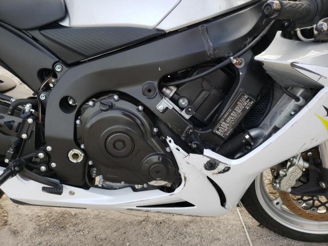 2018 SUZUKI GSX-R600 JS1GN7FA8J2100842