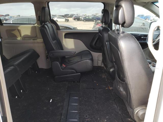 2014 CHRYSLER TOWN & COU 2C4RC1BGXER398314