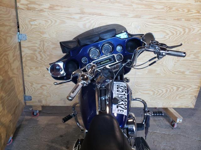 2006 HARLEY-DAVIDSON FLHTCUI 1HD1FCW106Y707953
