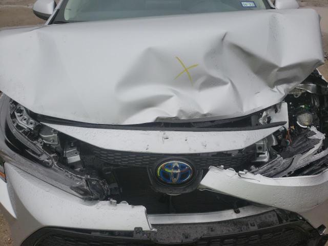 2021 TOYOTA COROLLA LE JTDEAMDE2MJ032836