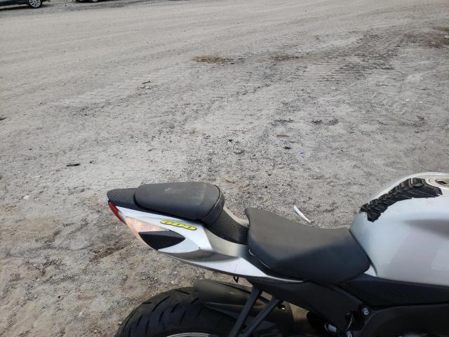 2018 SUZUKI GSX-R600 JS1GN7FA8J2100842