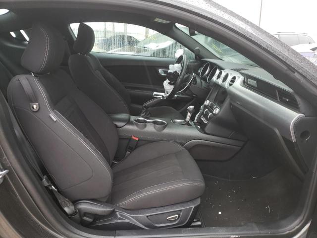 1FA6P8TH5K5194977 Ford Mustang 2019. Фото: 4