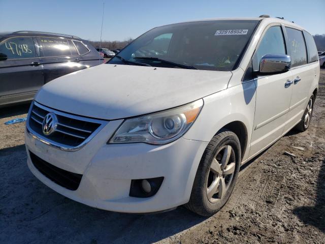 2010 VOLKSWAGEN ROUTAN SEL 2V4RW6DX2AR245847