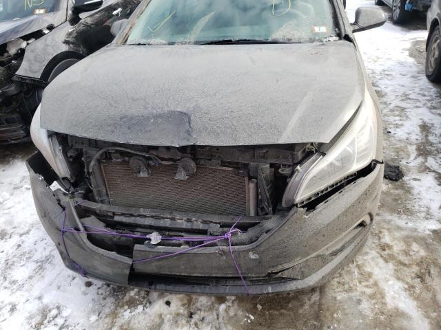 2015 HYUNDAI SONATA SE 5NPE24AF0FH093897
