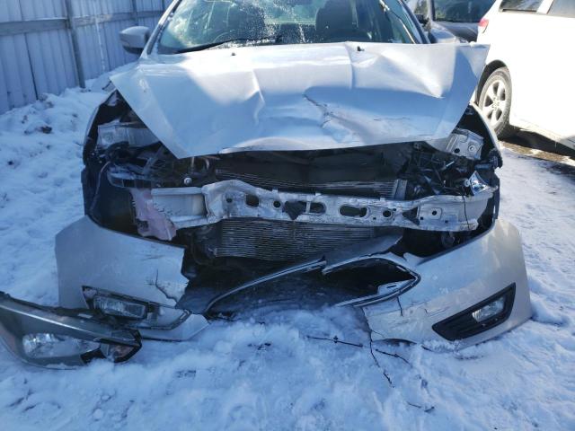 2016 FORD FOCUS SE 1FADP3F25GL278043
