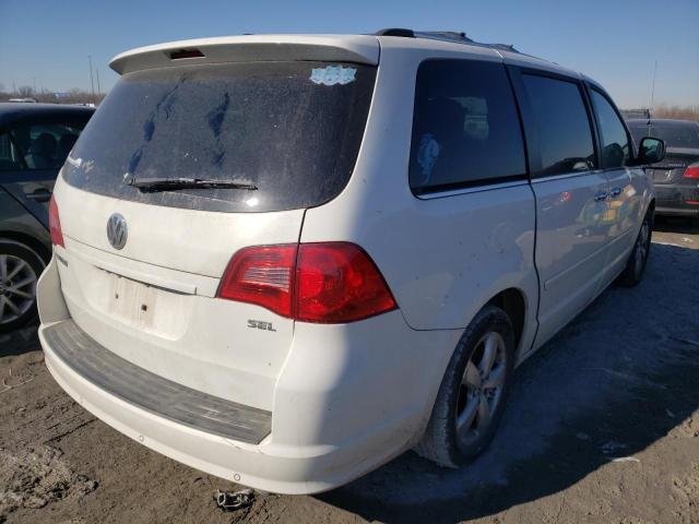 2010 VOLKSWAGEN ROUTAN SEL 2V4RW6DX2AR245847