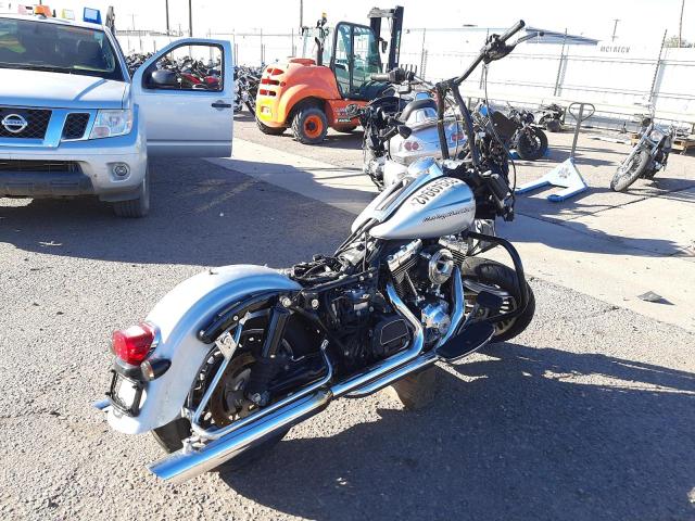 2011 HARLEY-DAVIDSON FLTRU 1HD1KGM19BB670954